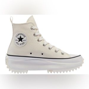 Run Star Hike Platform High Top Converse in Egret/white, size 7